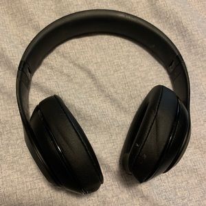 Beats Wireless over the ear headphones